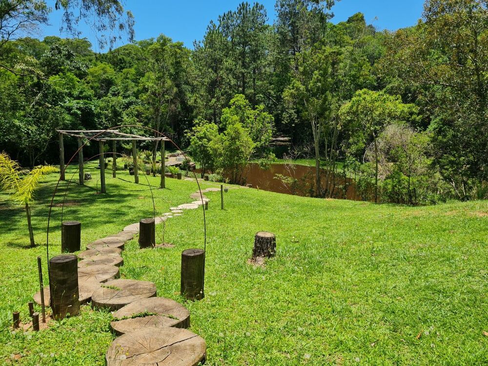 Pousada-Chalé, 8 quartos, 701 m² - Foto 7