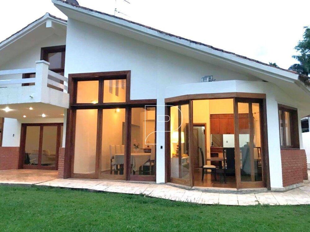 Casa de Condomínio à venda e aluguel com 4 quartos, 450m² - Foto 1