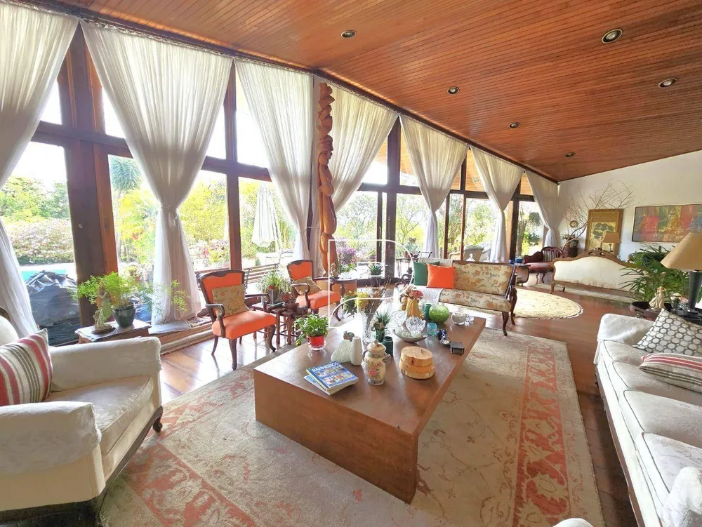 Casa, 3 quartos, 556 m² - Foto 1
