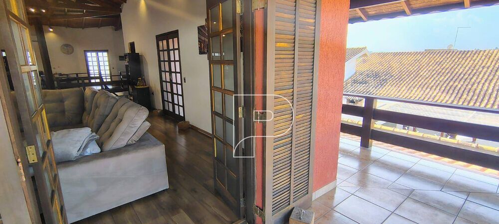 Casa de Condomínio à venda com 3 quartos, 362m² - Foto 2