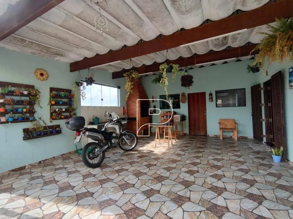 Casa, 3 quartos, 199 m² - Foto 2