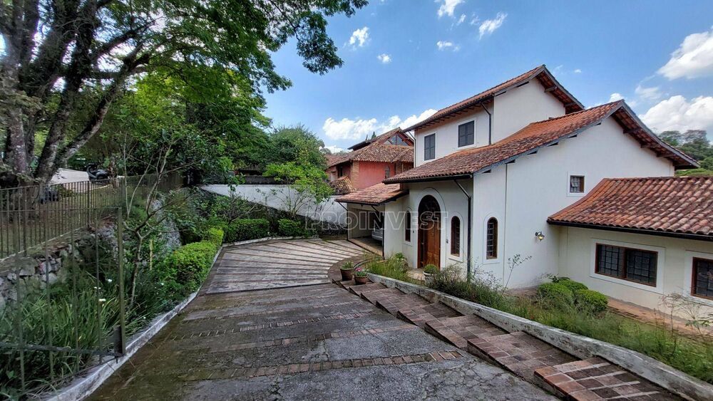 Casa de Condomínio à venda com 4 quartos, 443m² - Foto 1