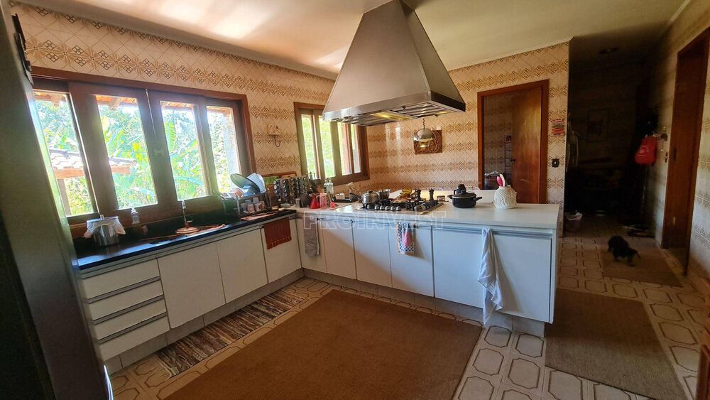 Casa, 5 quartos, 756 m² - Foto 1