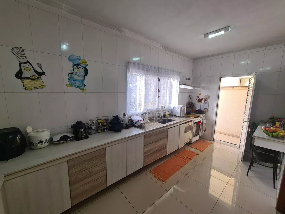 Casa de Condomínio à venda com 3 quartos, 200m² - Foto 19