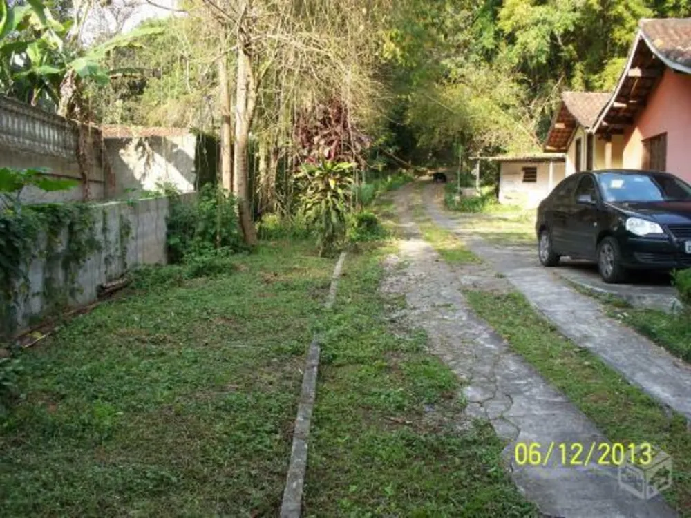 Casa, 3 quartos, 200 m² - Foto 1