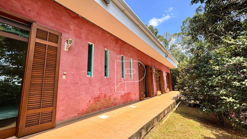 Casa à venda com 3 quartos, 600m² - Foto 4