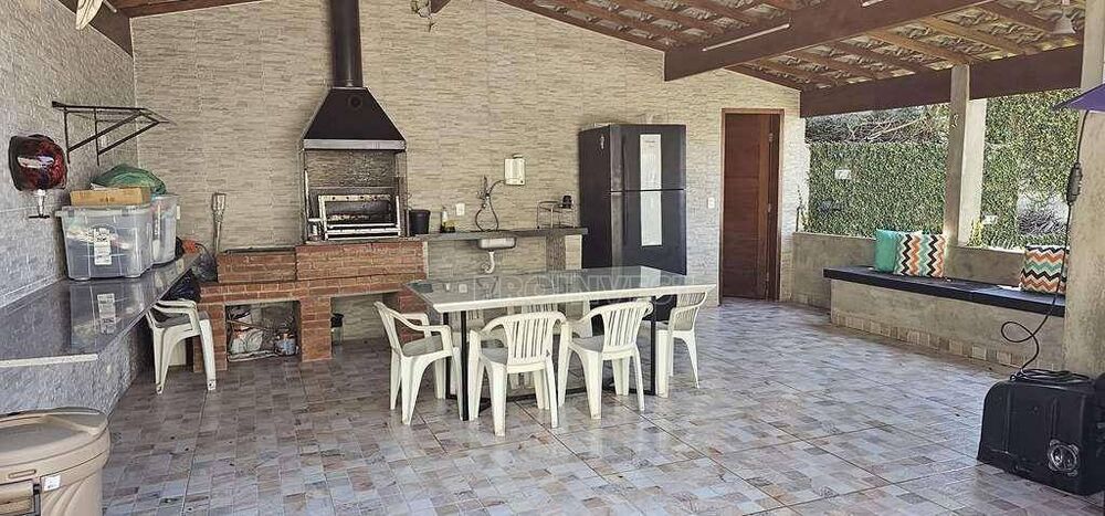 Casa de Condomínio à venda com 3 quartos, 358m² - Foto 4
