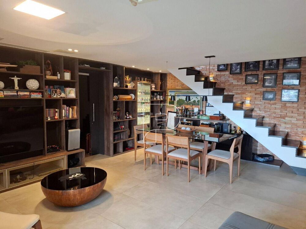 Apartamento, 3 quartos, 233 m² - Foto 4