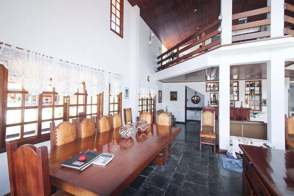 Casa de Condomínio à venda e aluguel com 4 quartos, 868m² - Foto 3