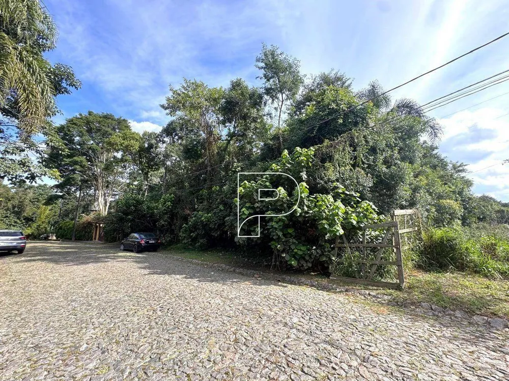 Loteamento e Condomínio, 600 m² - Foto 1