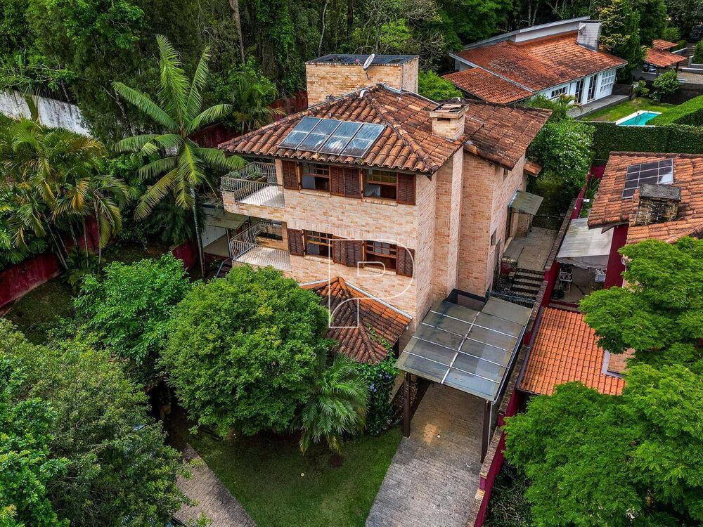 Casa de Condomínio à venda com 4 quartos, 350m² - Foto 4