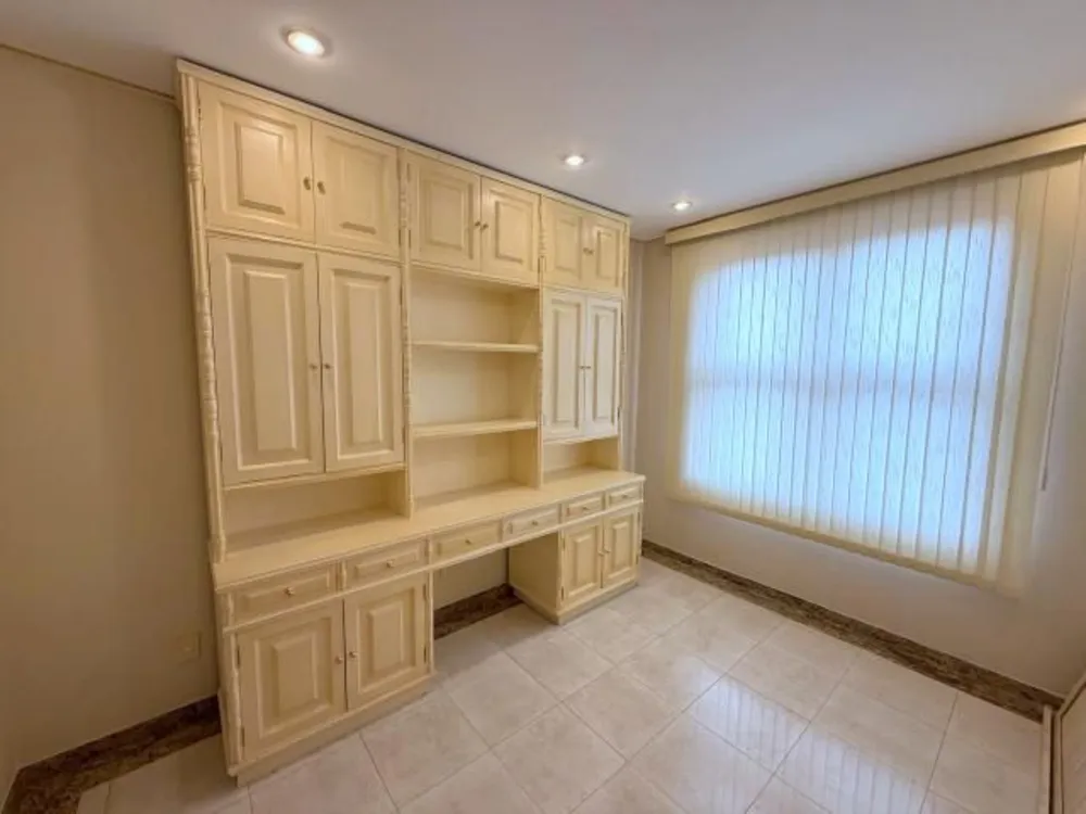 Casa, 5 quartos, 486 m² - Foto 2