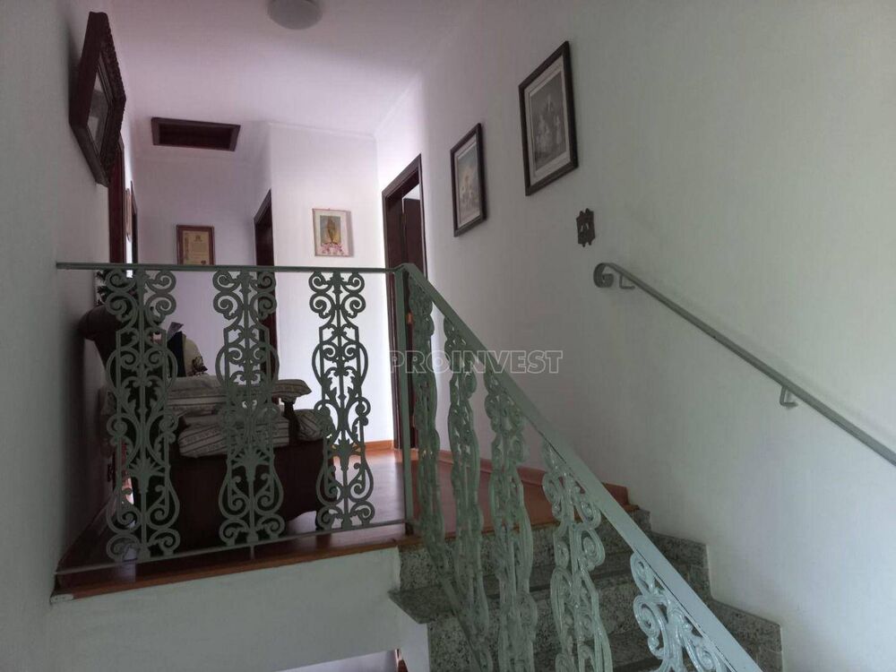 Casa, 3 quartos, 236 m² - Foto 1