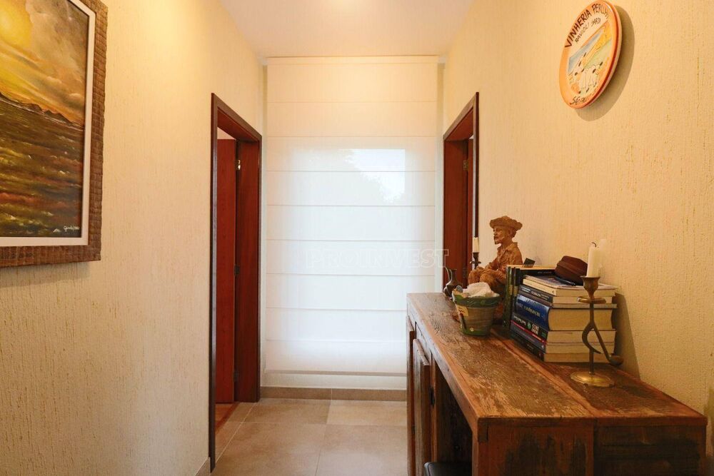 Casa de Condomínio à venda com 3 quartos, 367m² - Foto 3