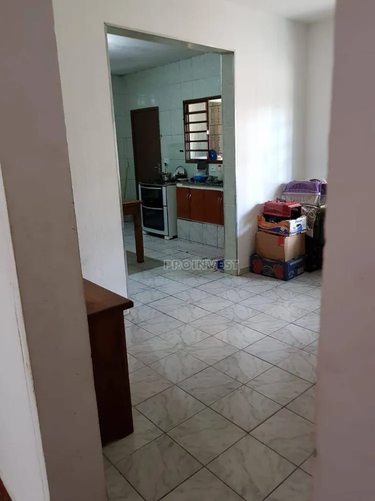 Casa, 3 quartos, 240 m² - Foto 3