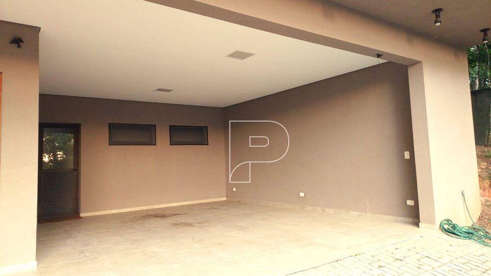 Casa de Condomínio à venda com 3 quartos, 250m² - Foto 1