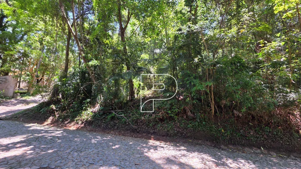 Loteamento e Condomínio, 2000 m² - Foto 1