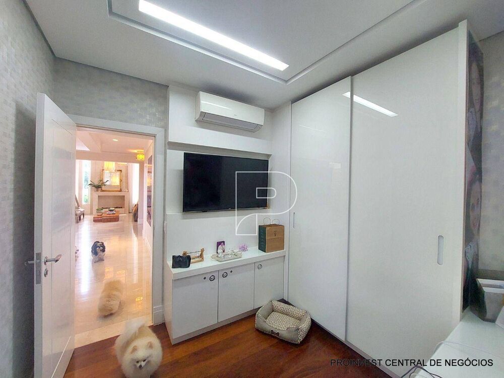 Casa de Condomínio à venda com 5 quartos, 1300m² - Foto 1