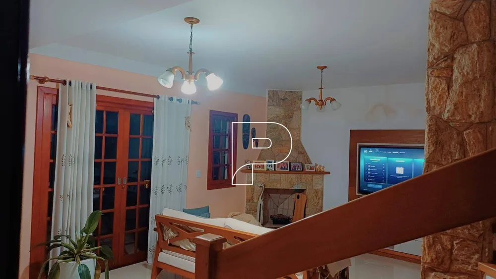 Casa, 3 quartos, 273 m² - Foto 2