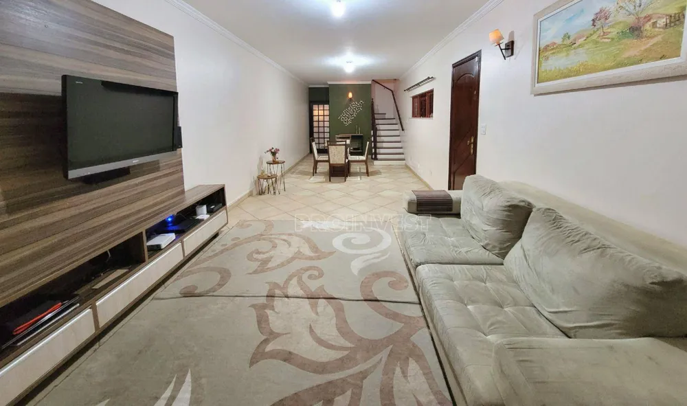 Casa, 3 quartos, 182 m² - Foto 1