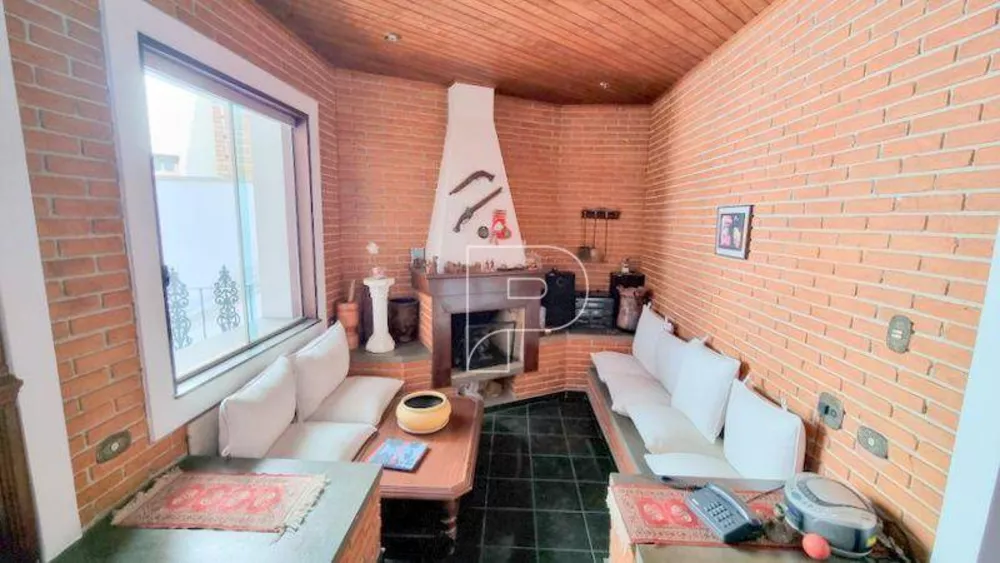 Casa de Condomínio à venda com 4 quartos, 377m² - Foto 3