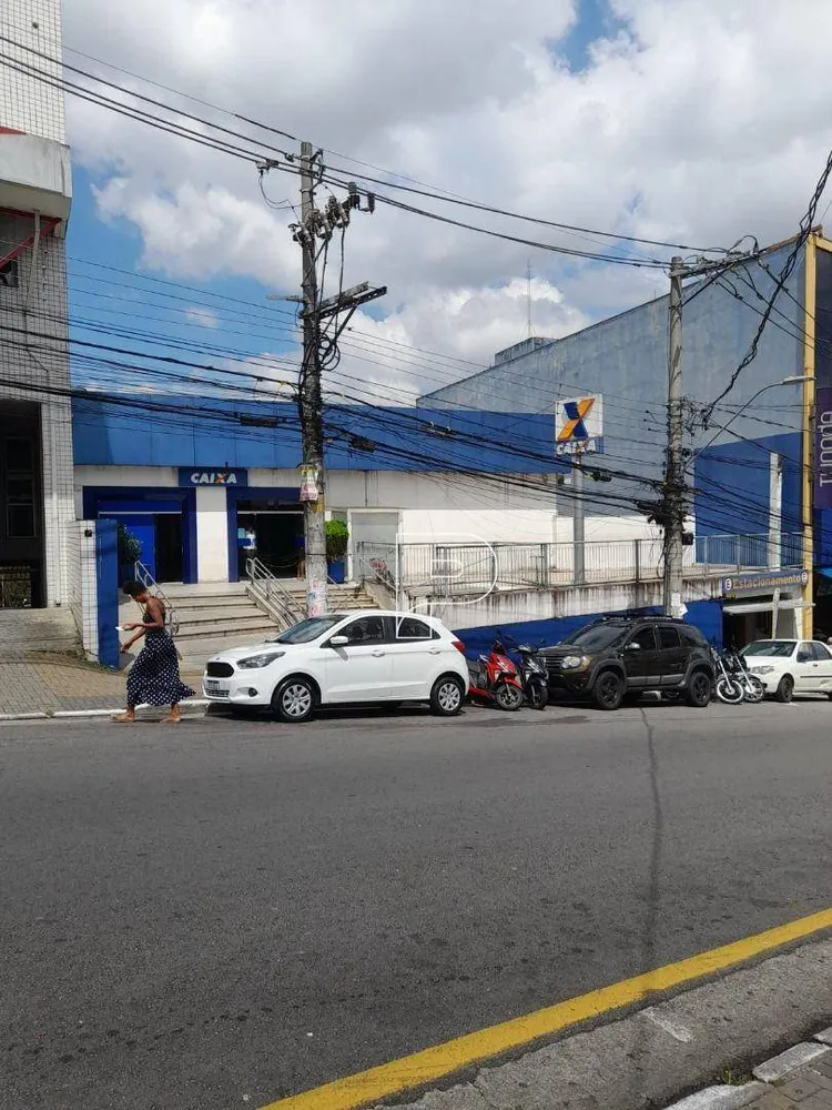 Loja-Salão, 1446 m² - Foto 1