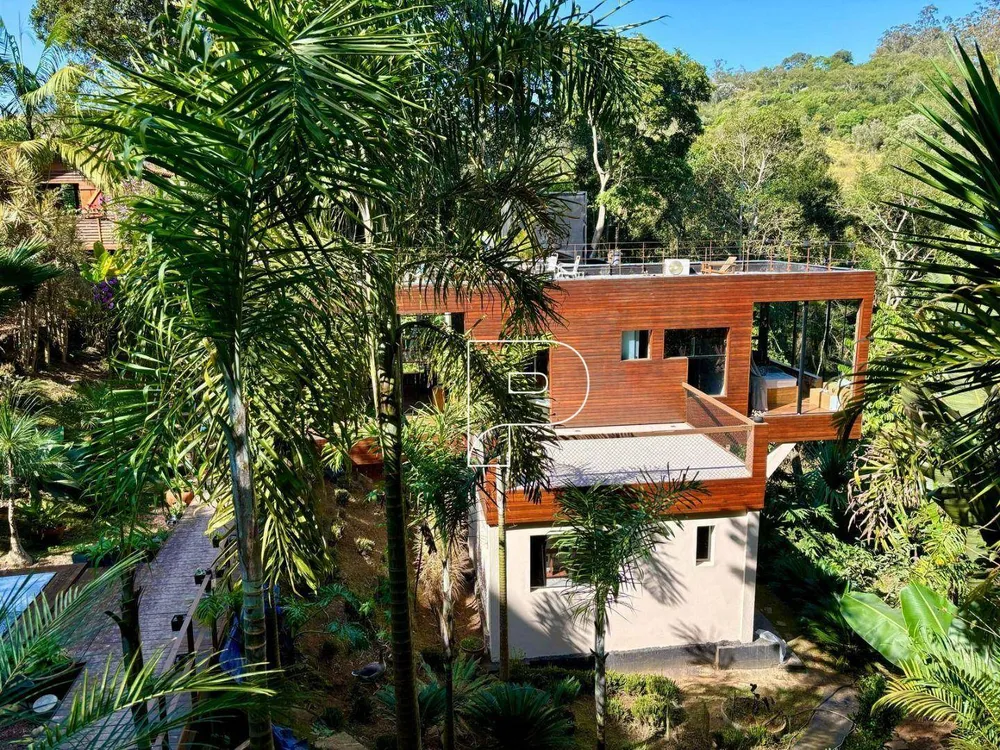 Casa, 4 quartos, 341 m² - Foto 1