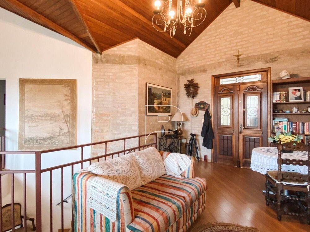 Casa de Condomínio à venda com 3 quartos, 283m² - Foto 2