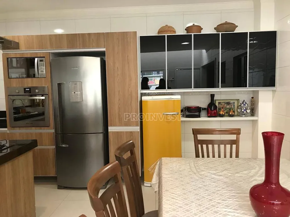 Casa, 3 quartos, 336 m² - Foto 2