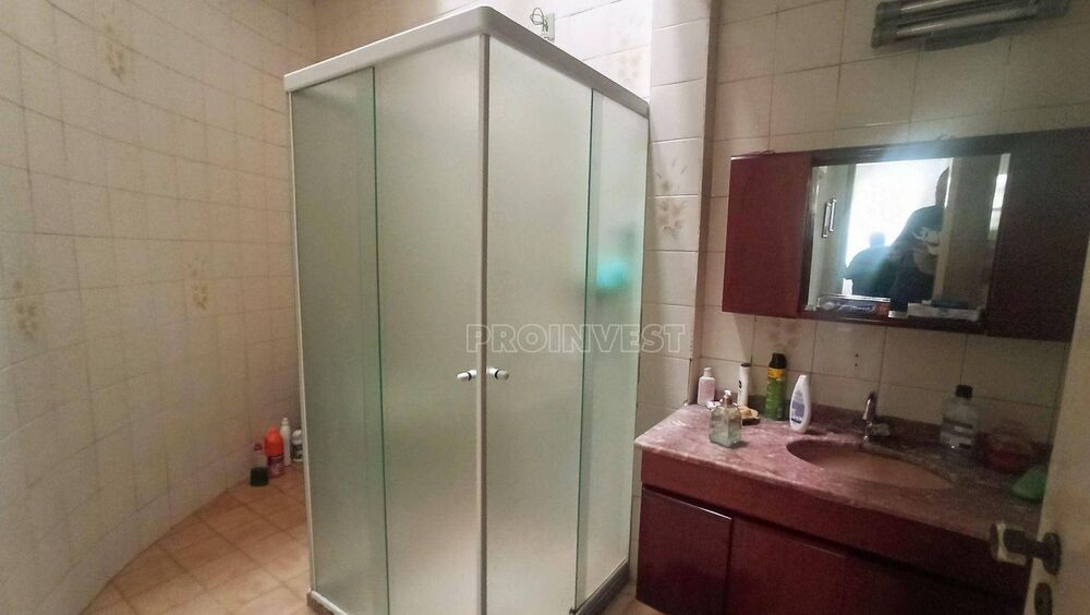 Casa, 3 quartos, 238 m² - Foto 2