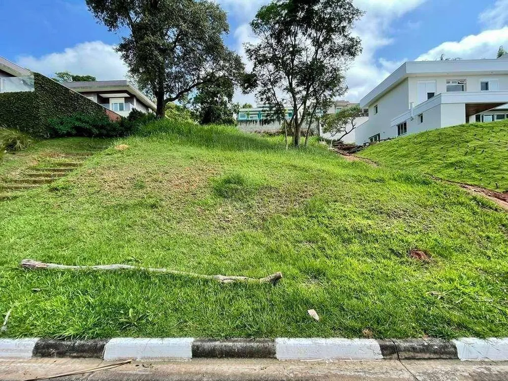 Loteamento e Condomínio, 700 m² - Foto 1