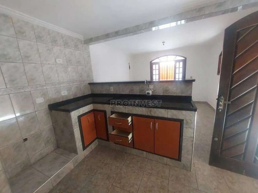 Casa, 3 quartos, 243 m² - Foto 4