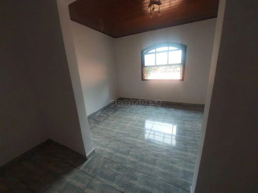 Casa, 3 quartos, 243 m² - Foto 2