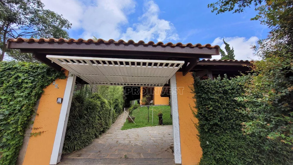 Casa de Condomínio à venda com 3 quartos, 260m² - Foto 4