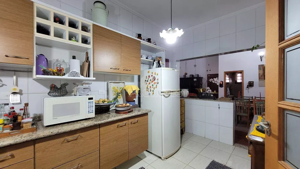 Casa de Condomínio à venda com 3 quartos, 260m² - Foto 9