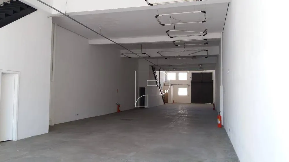 Depósito-Galpão, 950 m² - Foto 1