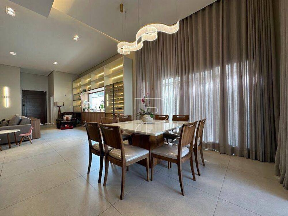Casa, 4 quartos, 256 m² - Foto 6