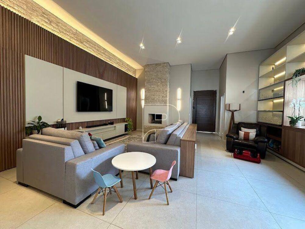 Casa, 4 quartos, 256 m² - Foto 4