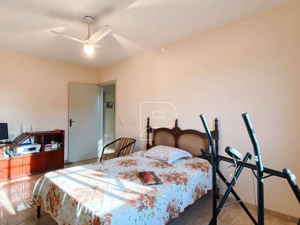 Chácara, 3 quartos, 1720 m² - Foto 2