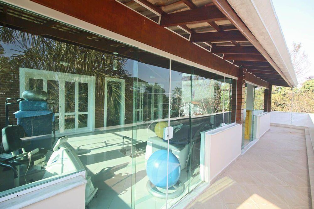 Casa de Condomínio à venda com 4 quartos, 580m² - Foto 7