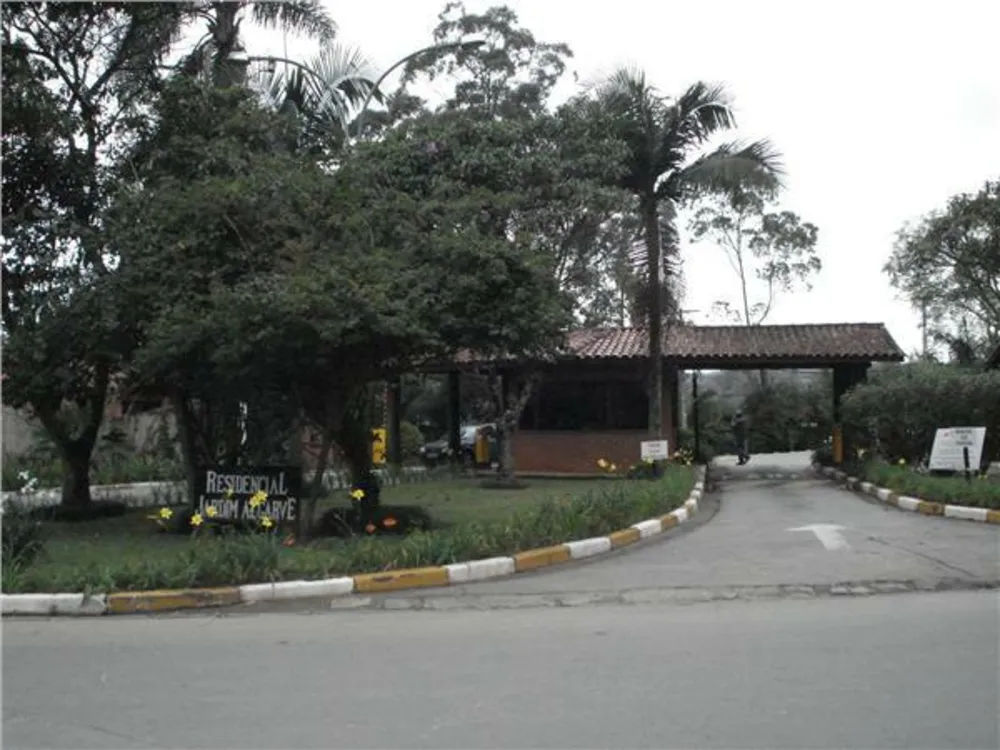 Loteamento e Condomínio, 1500 m² - Foto 1