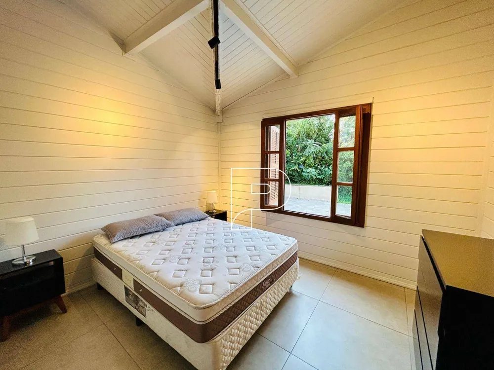 Casa, 3 quartos, 238 m² - Foto 10