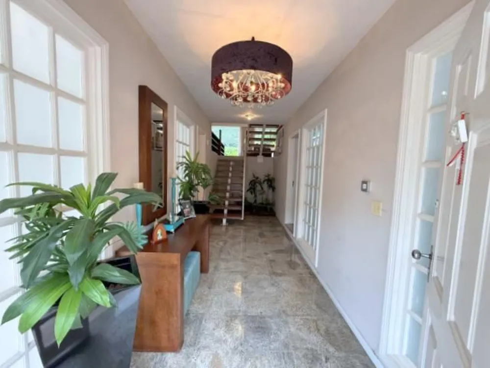 Casa, 4 quartos, 317 m² - Foto 2
