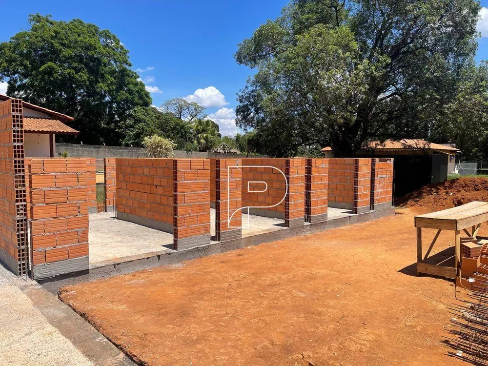 Chácara, 3 quartos, 1138 m² - Foto 2