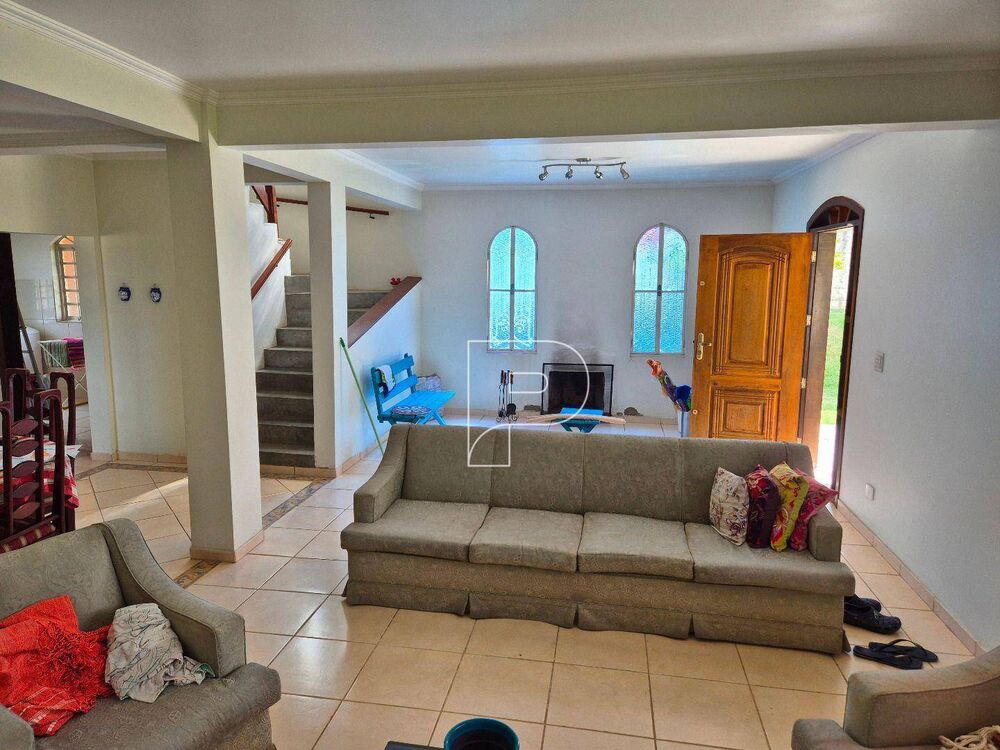 Casa, 3 quartos, 220 m² - Foto 2