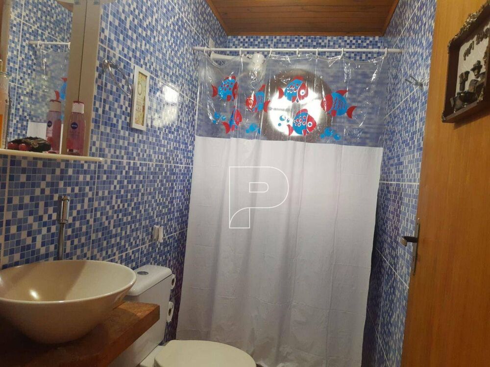 Casa, 4 quartos, 223 m² - Foto 1