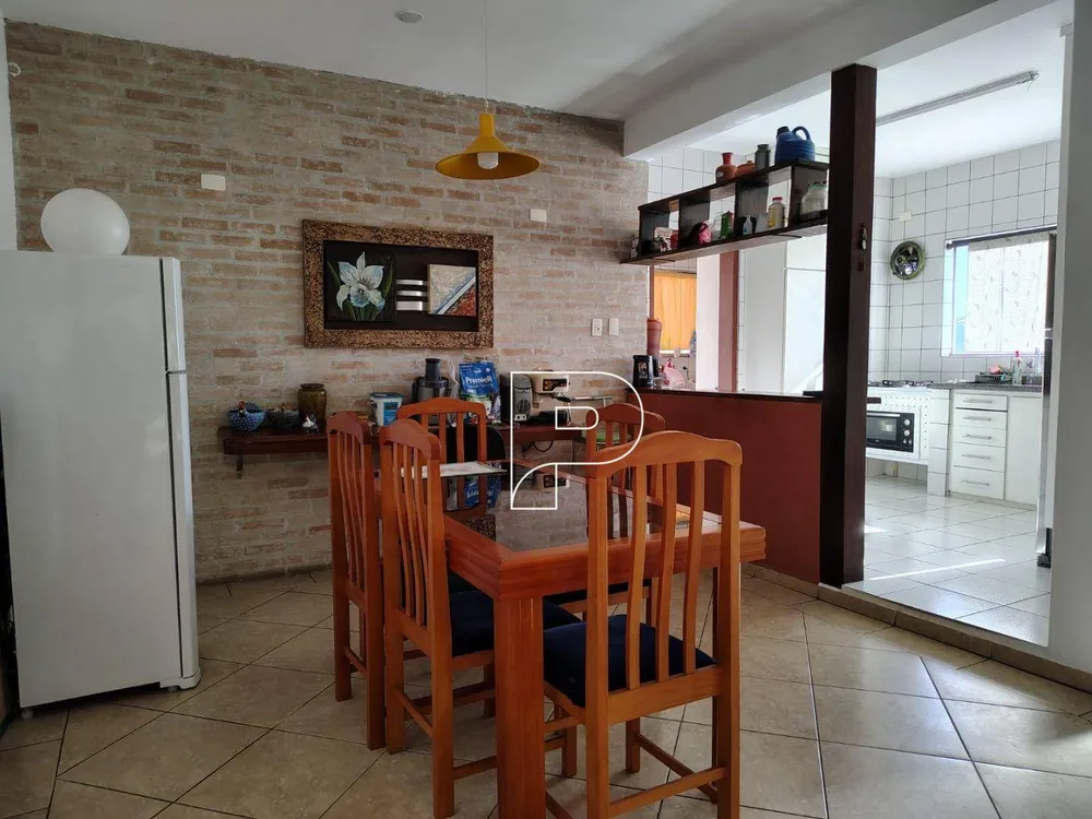 Casa, 3 quartos, 175 m² - Foto 2