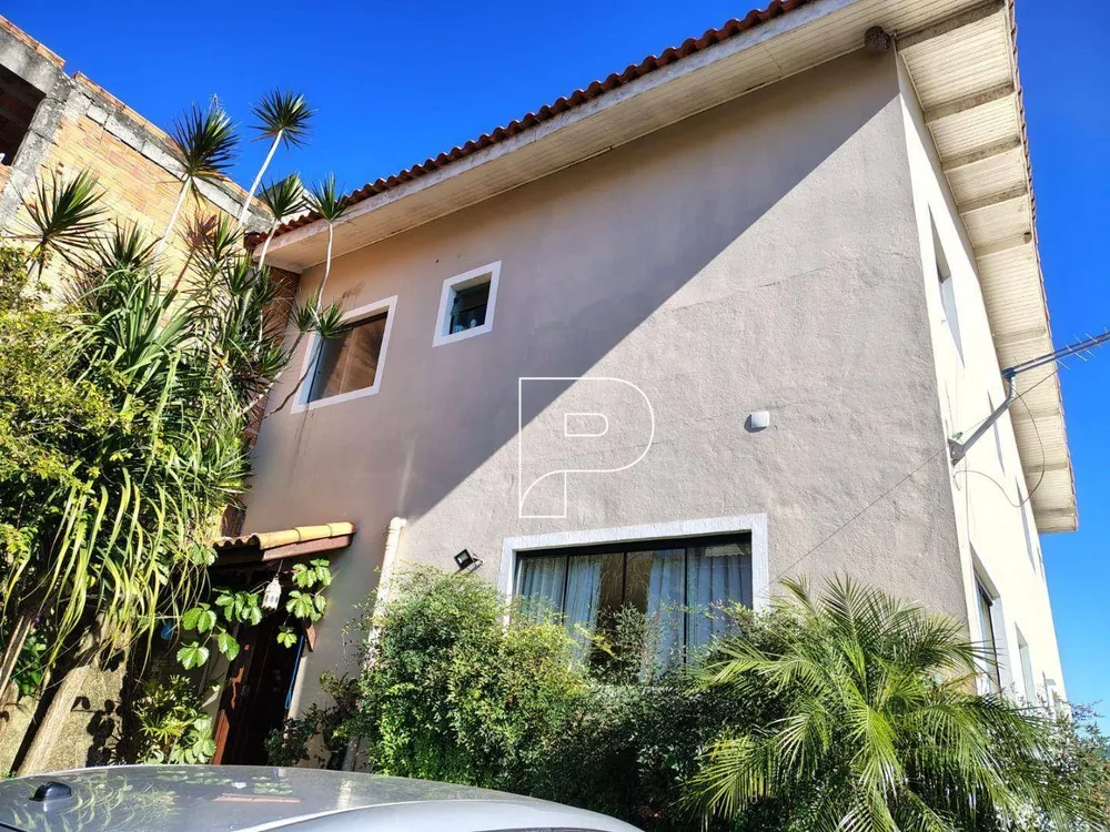 Casa, 3 quartos, 175 m² - Foto 1