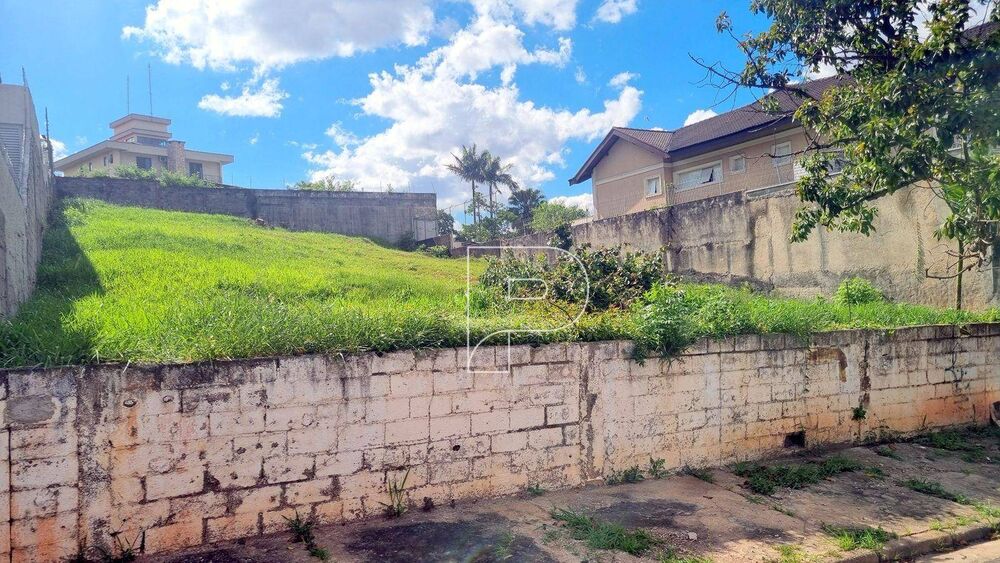 Loteamento e Condomínio, 600 m² - Foto 1