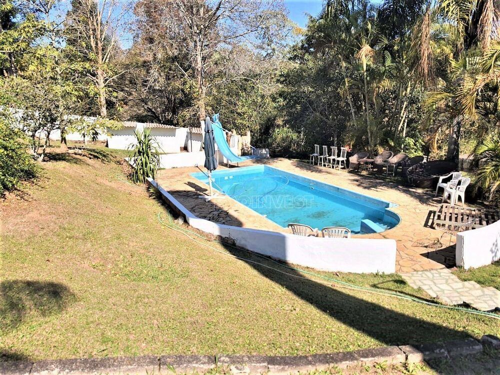 Chácara à venda com 5 quartos, 300m² - Foto 4